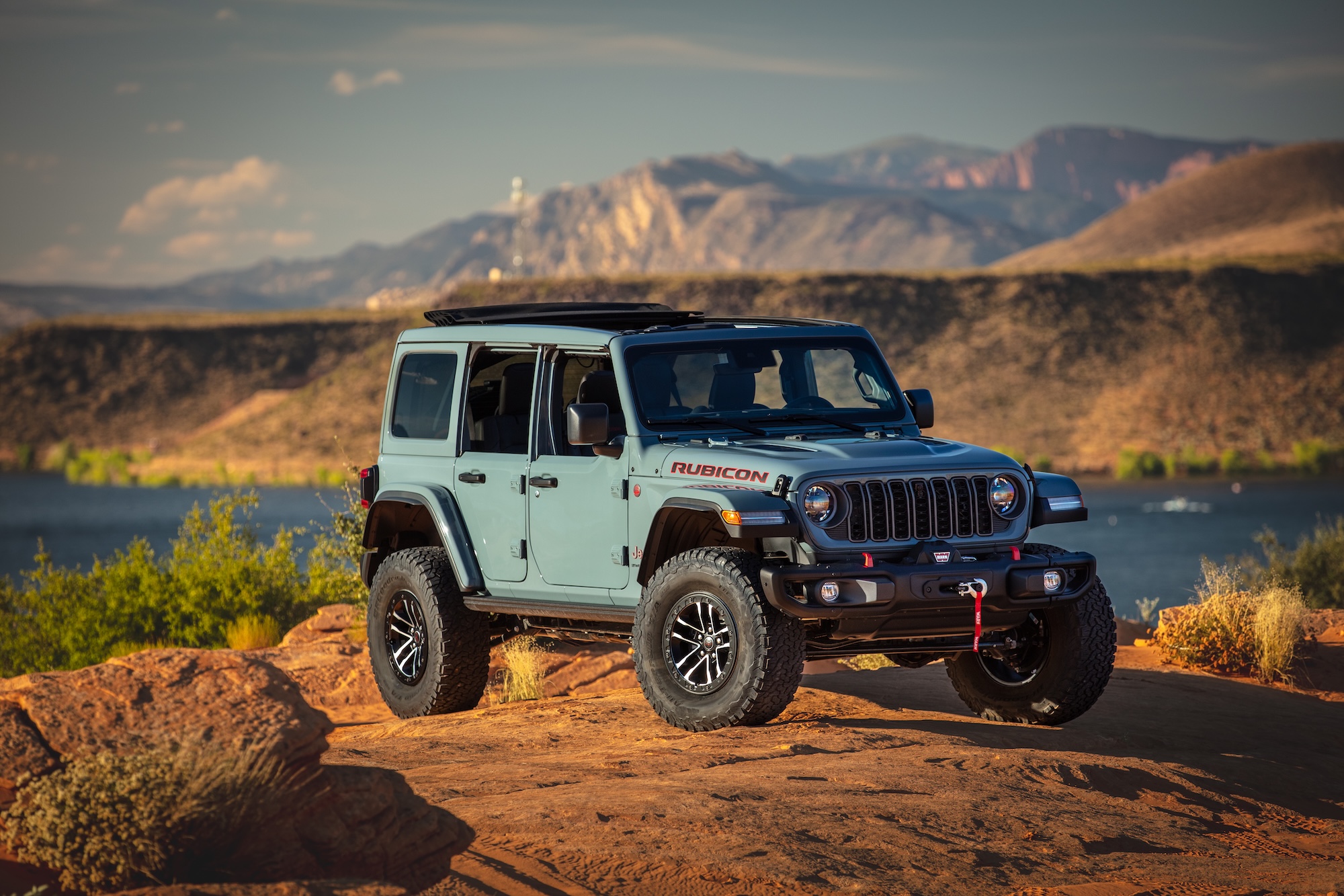 Jeep Wrangler baby blue rubicon