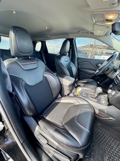 2020 Jeep Cherokee Trailhawk