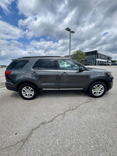 2018 Ford EXPLORER XLT