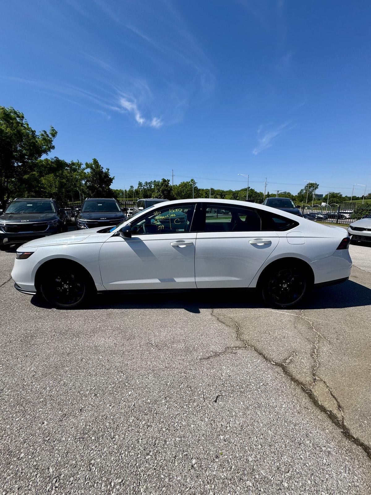 2025 Honda Accord Sedan SE