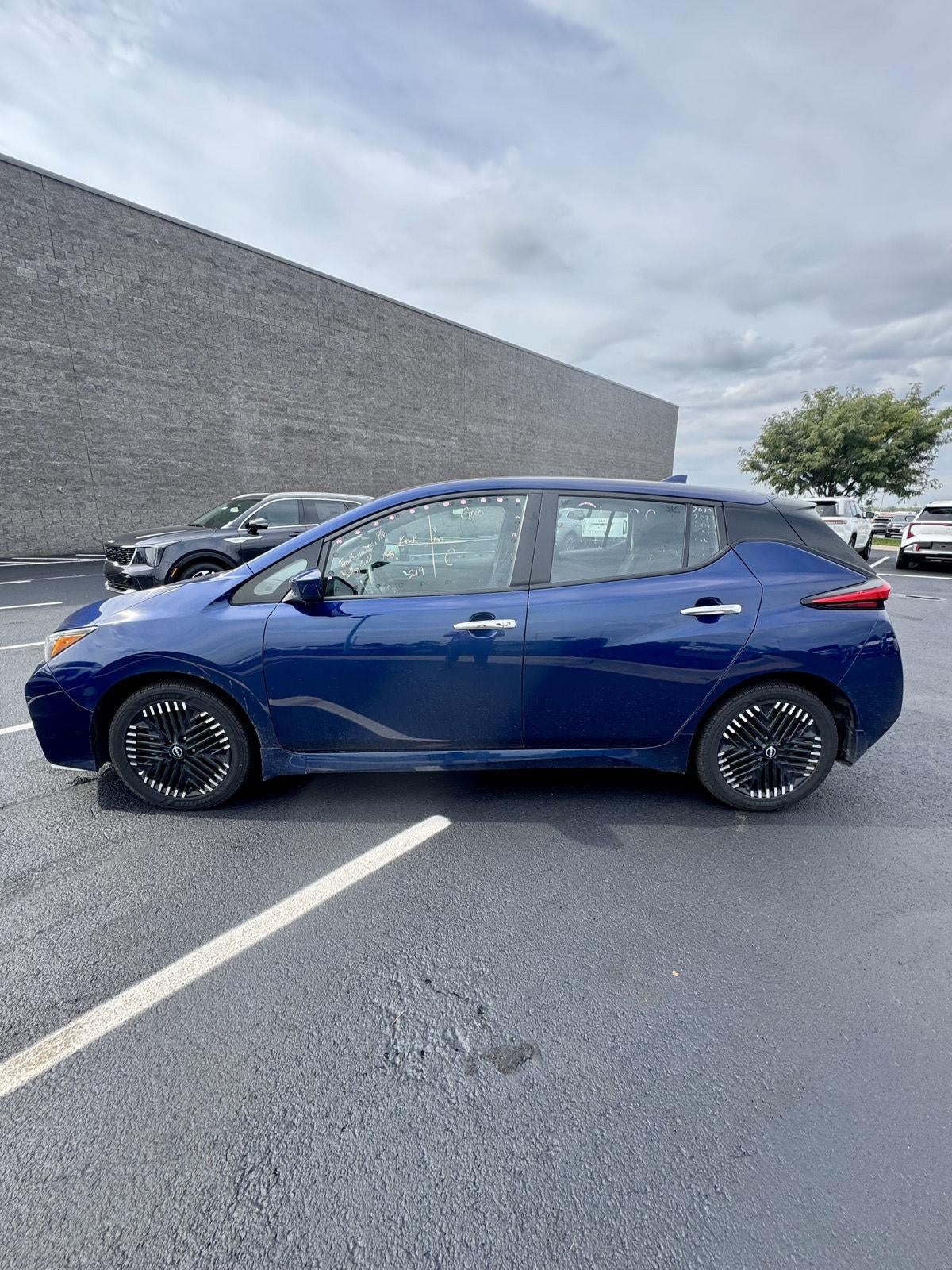 2024 Nissan LEAF SV PLUS