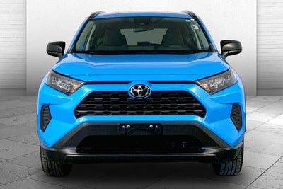2020 Toyota RAV4 LE