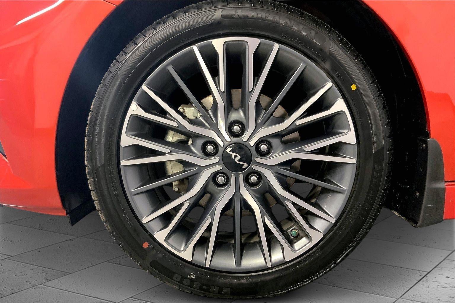 2023 Kia Forte GT-Line