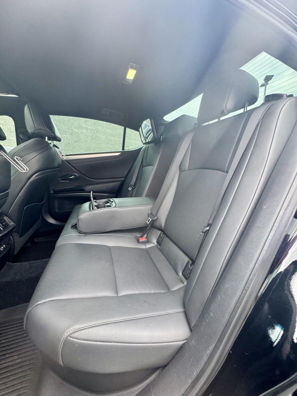 2022 Lexus ES ES 300h F SPORT