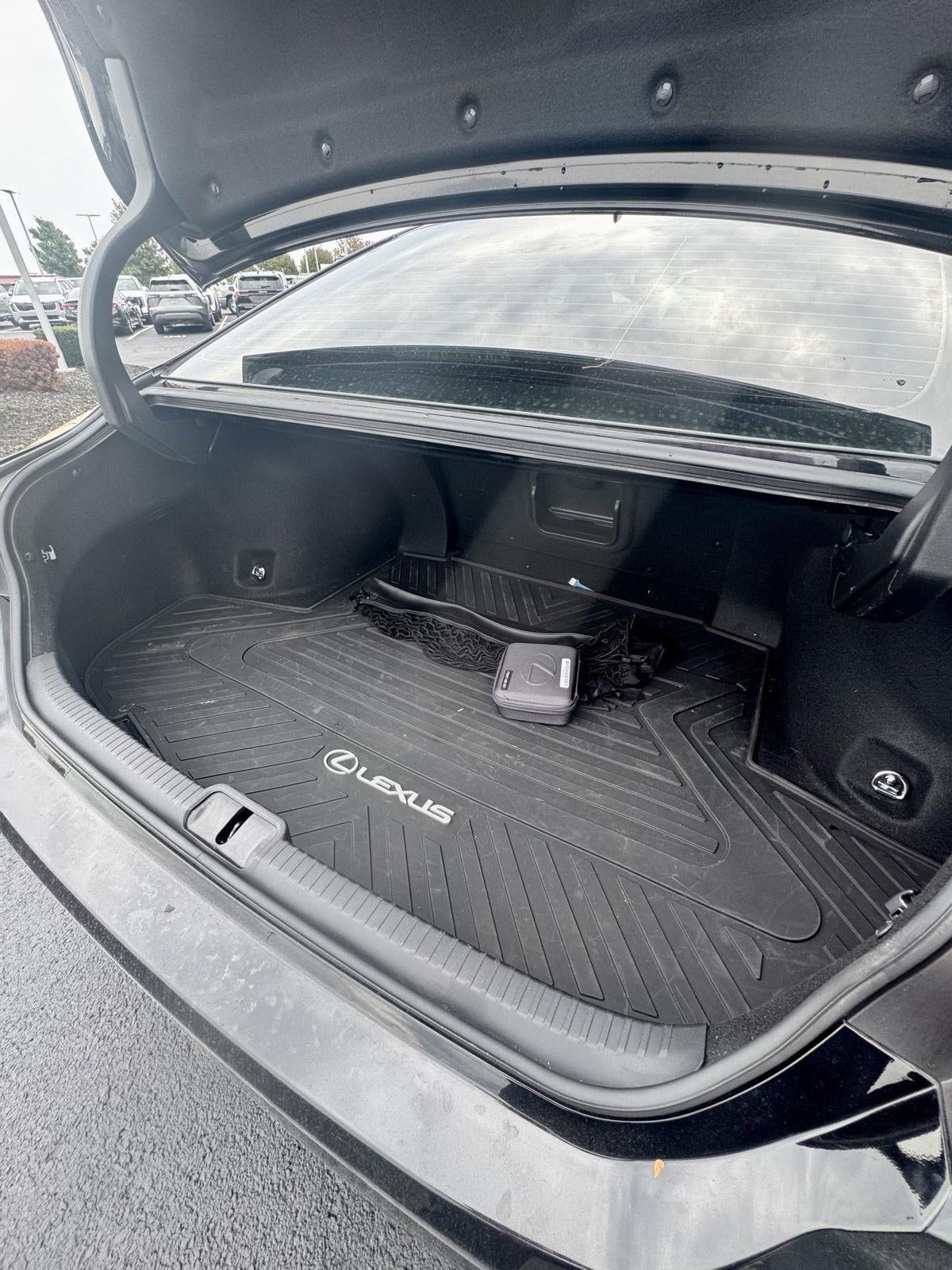 2022 Lexus ES ES 300h F SPORT