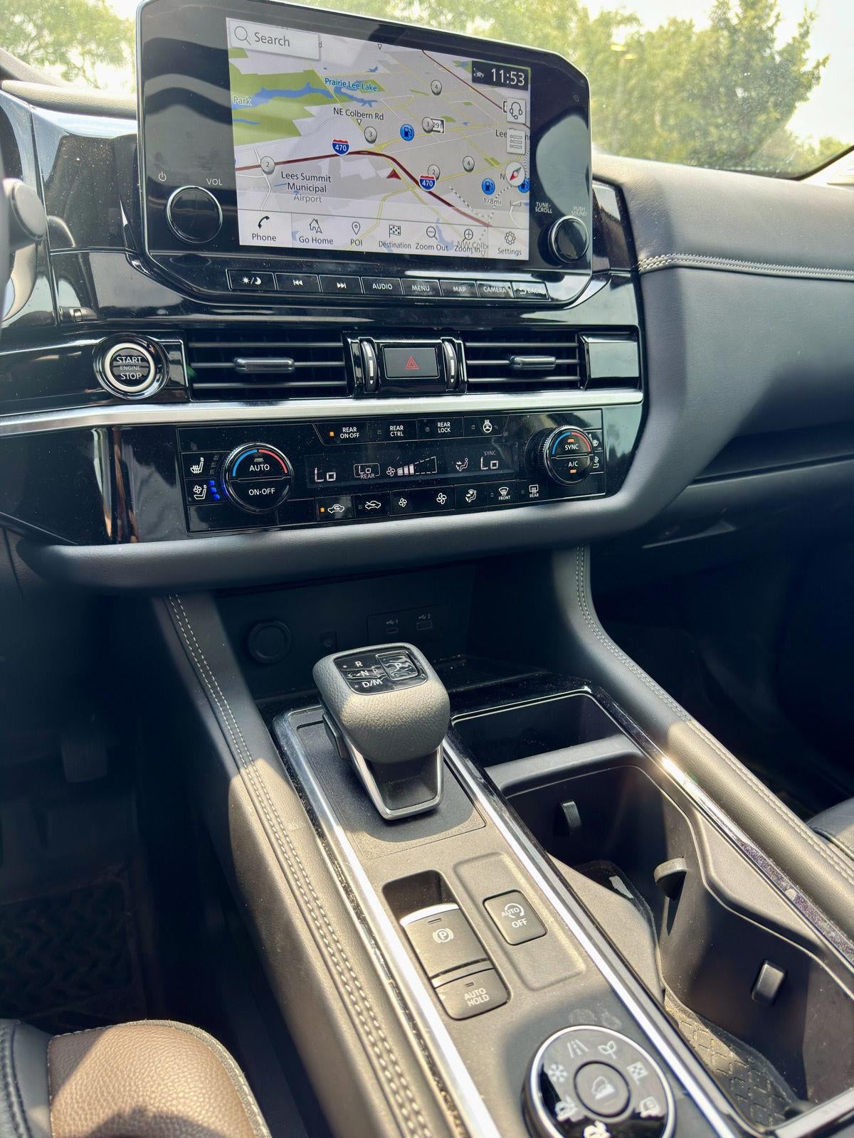 2024 Nissan Pathfinder Platinum