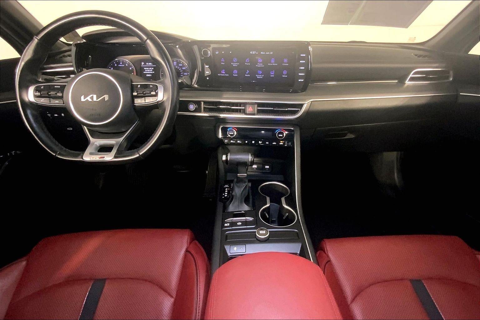 2022 Kia K5 GT-Line