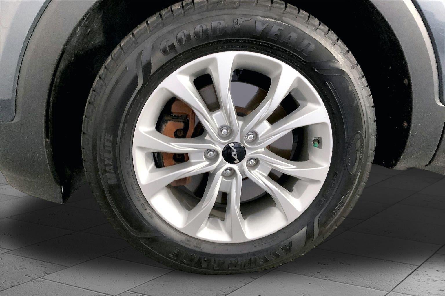 2022 Kia Telluride LX