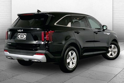 2024 Kia Sorento LX