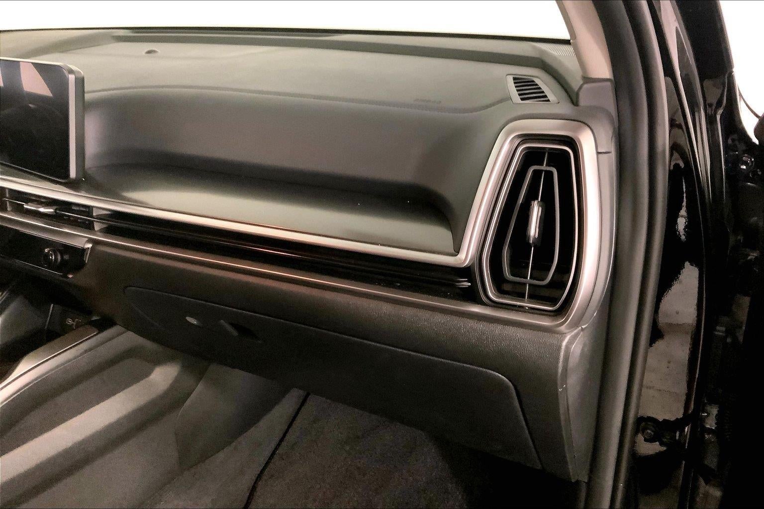 2024 Kia Sorento LX