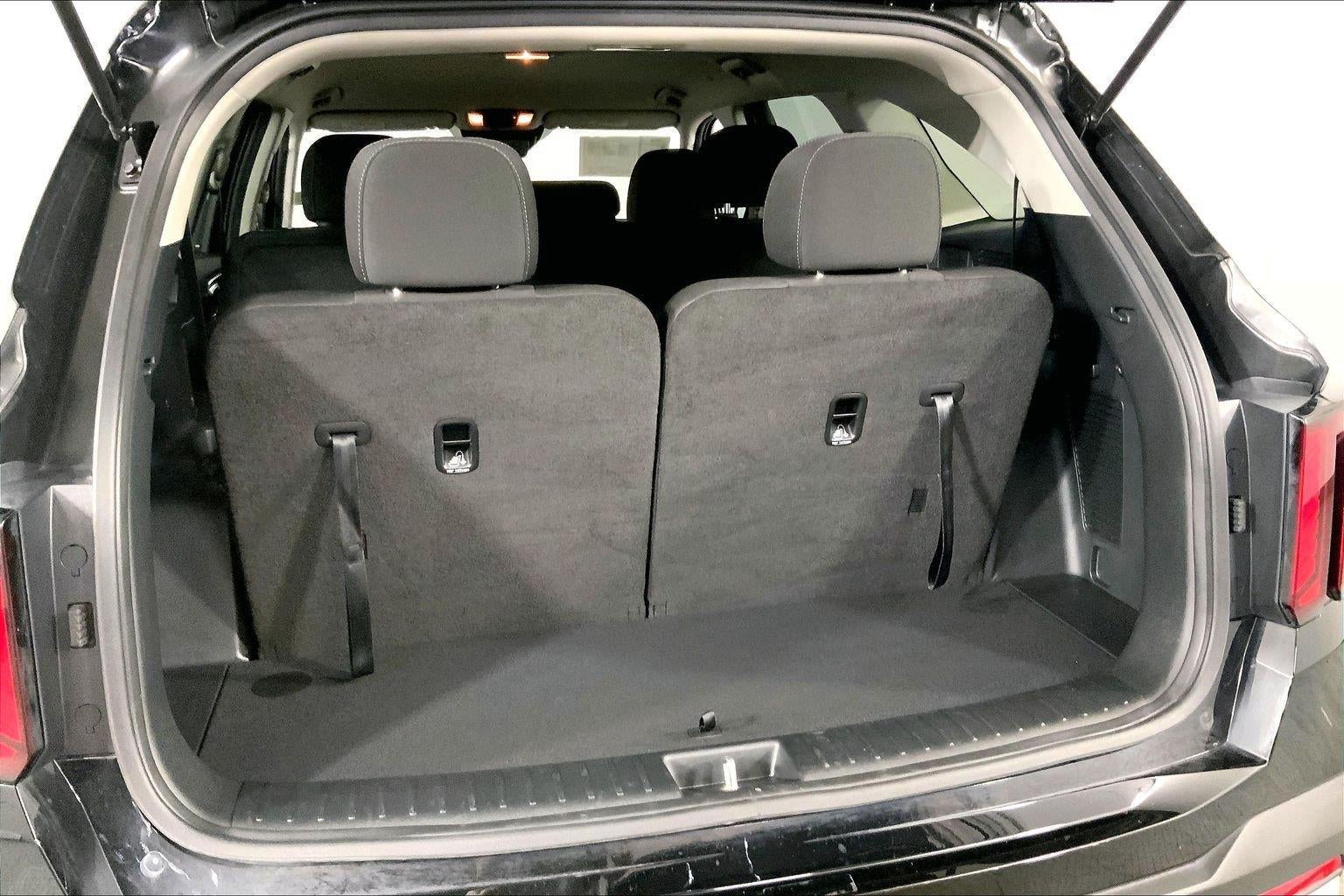 2024 Kia Sorento LX