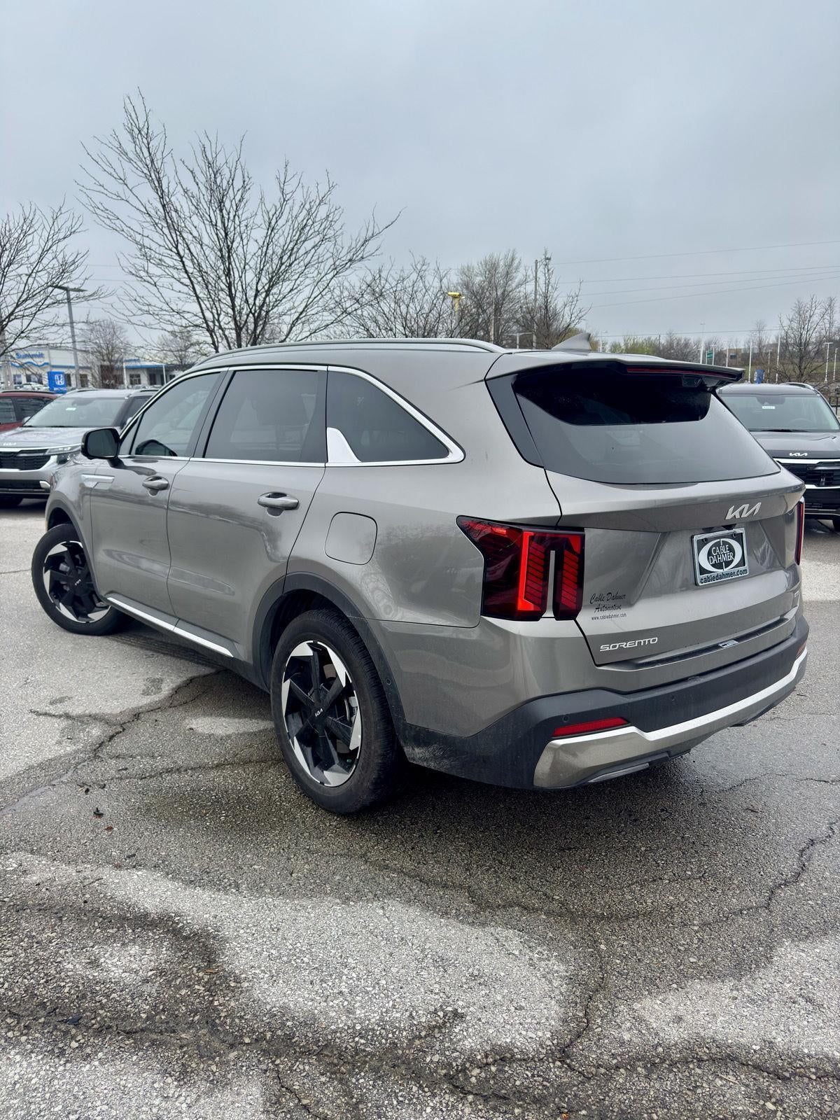 2025 Kia SORENTO X-LINE EX