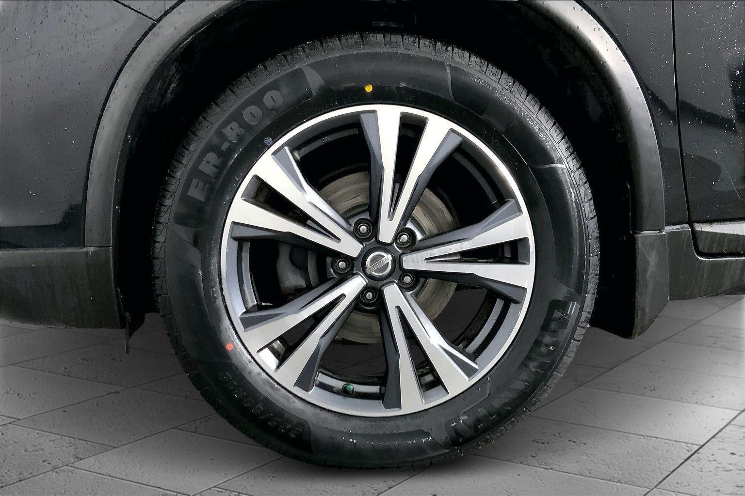 2017 Nissan Rogue SL