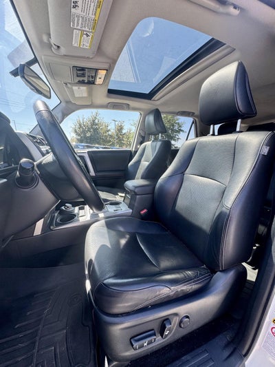 2018 TOYOTA TRUCK 4Runner LIMITED