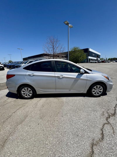 2017 Hyundai Accent SE