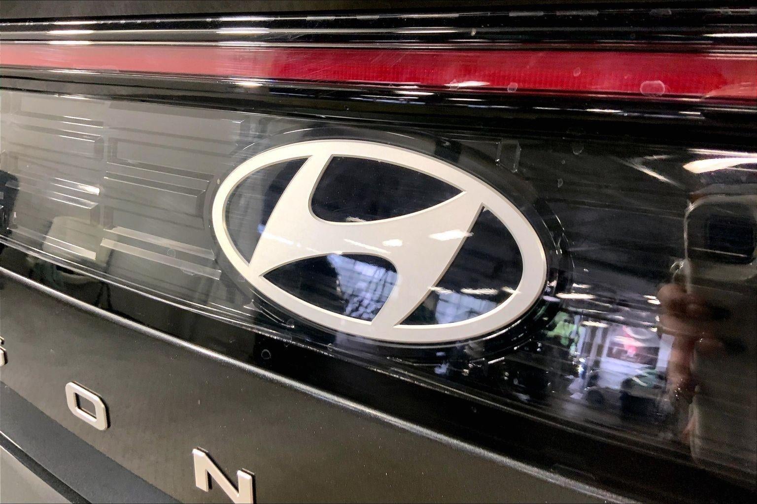 2025 Hyundai Sonata Hybrid SEL