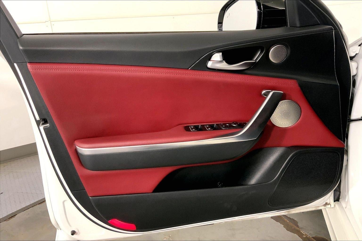 2023 Kia Stinger GT-Line