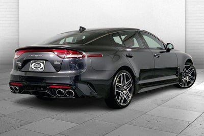 2022 Kia Stinger GT1