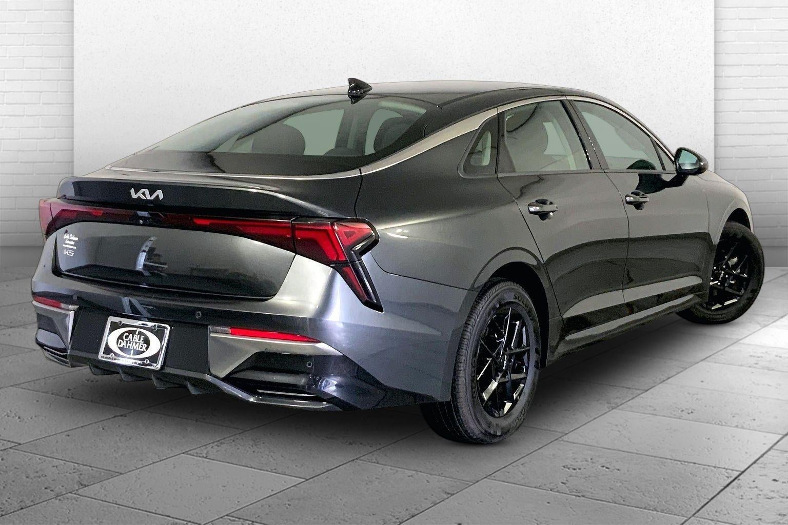 2025 Kia K5 LXS