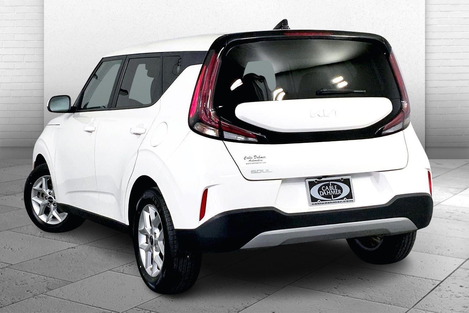 2024 Kia Soul LX