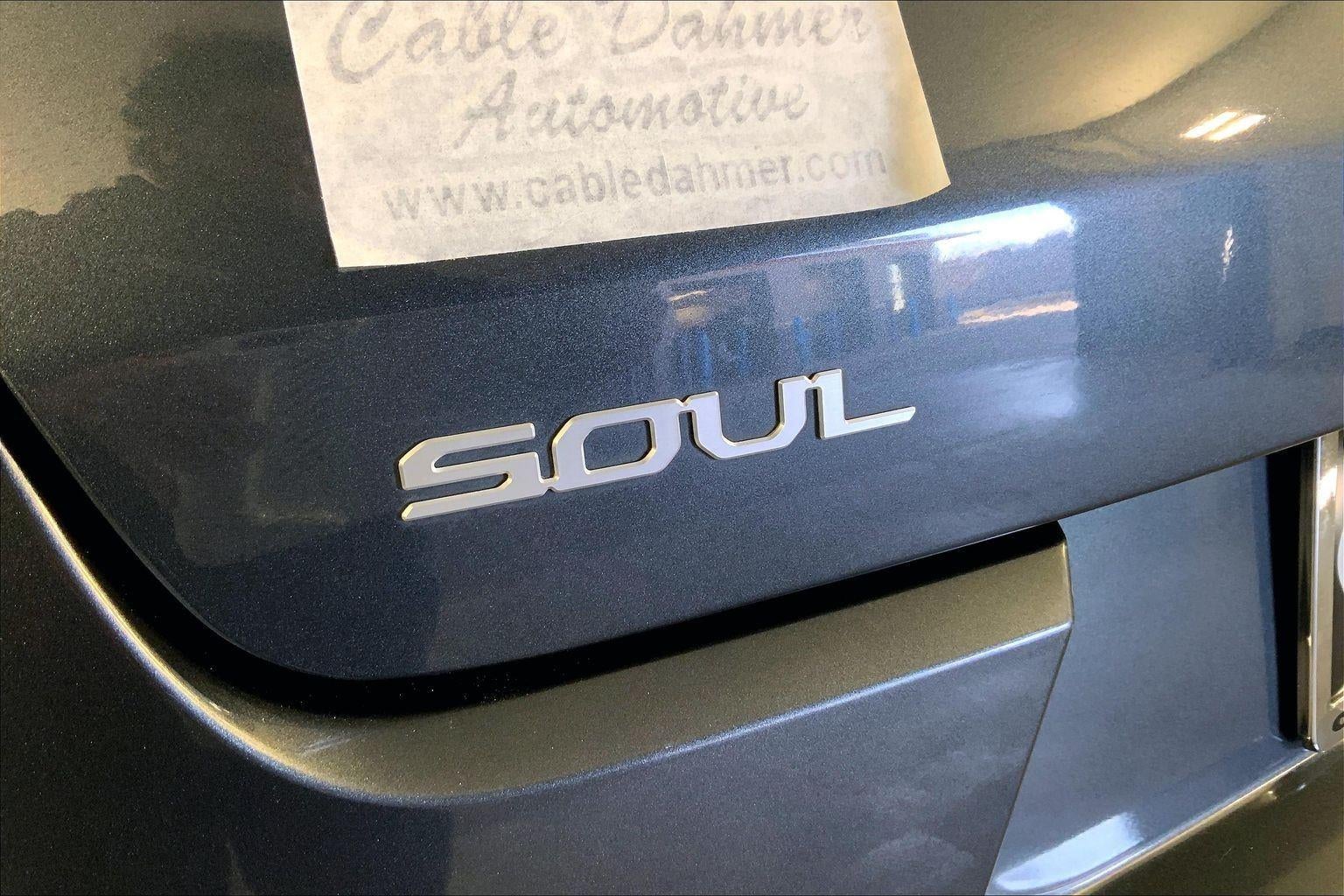 2024 Kia Soul LX