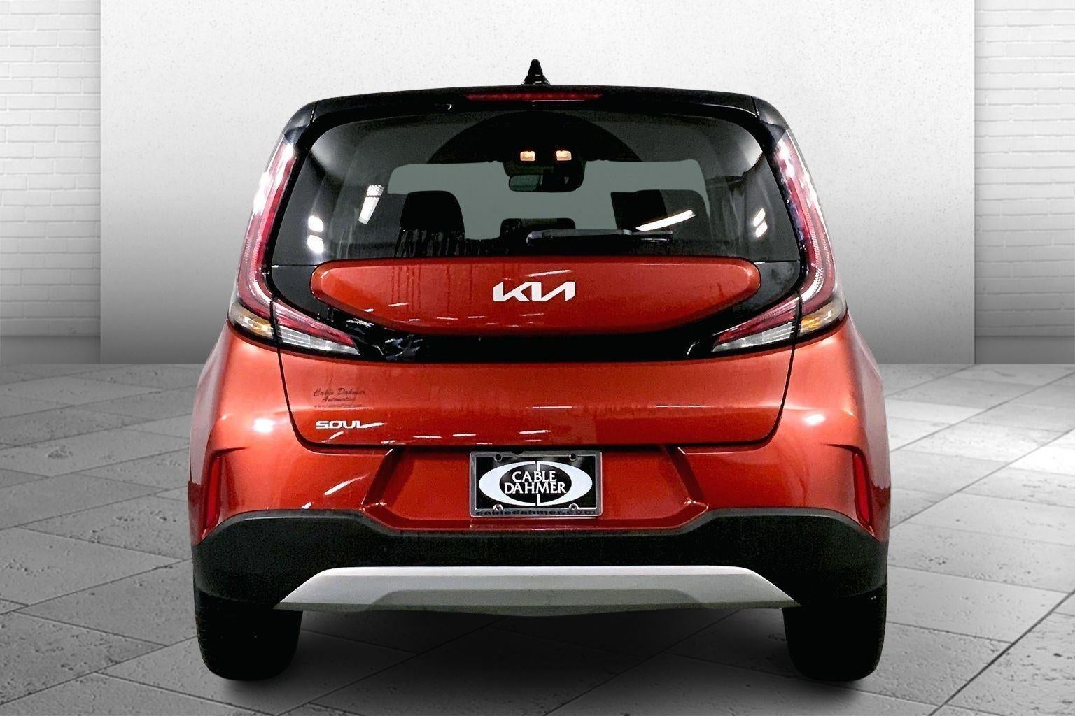 2023 Kia Soul LX