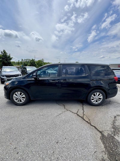 2017 Kia Sedona L