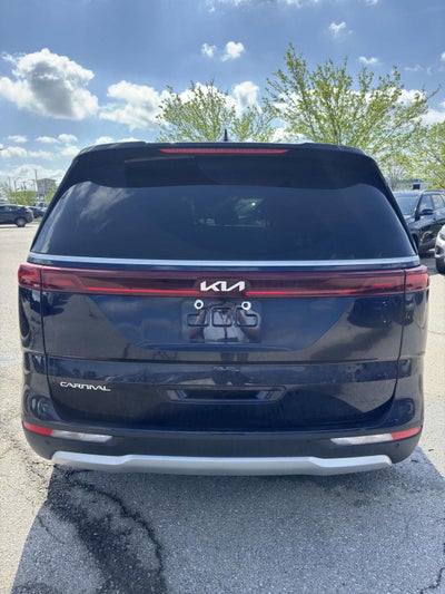 2024 Kia Carnival LX
