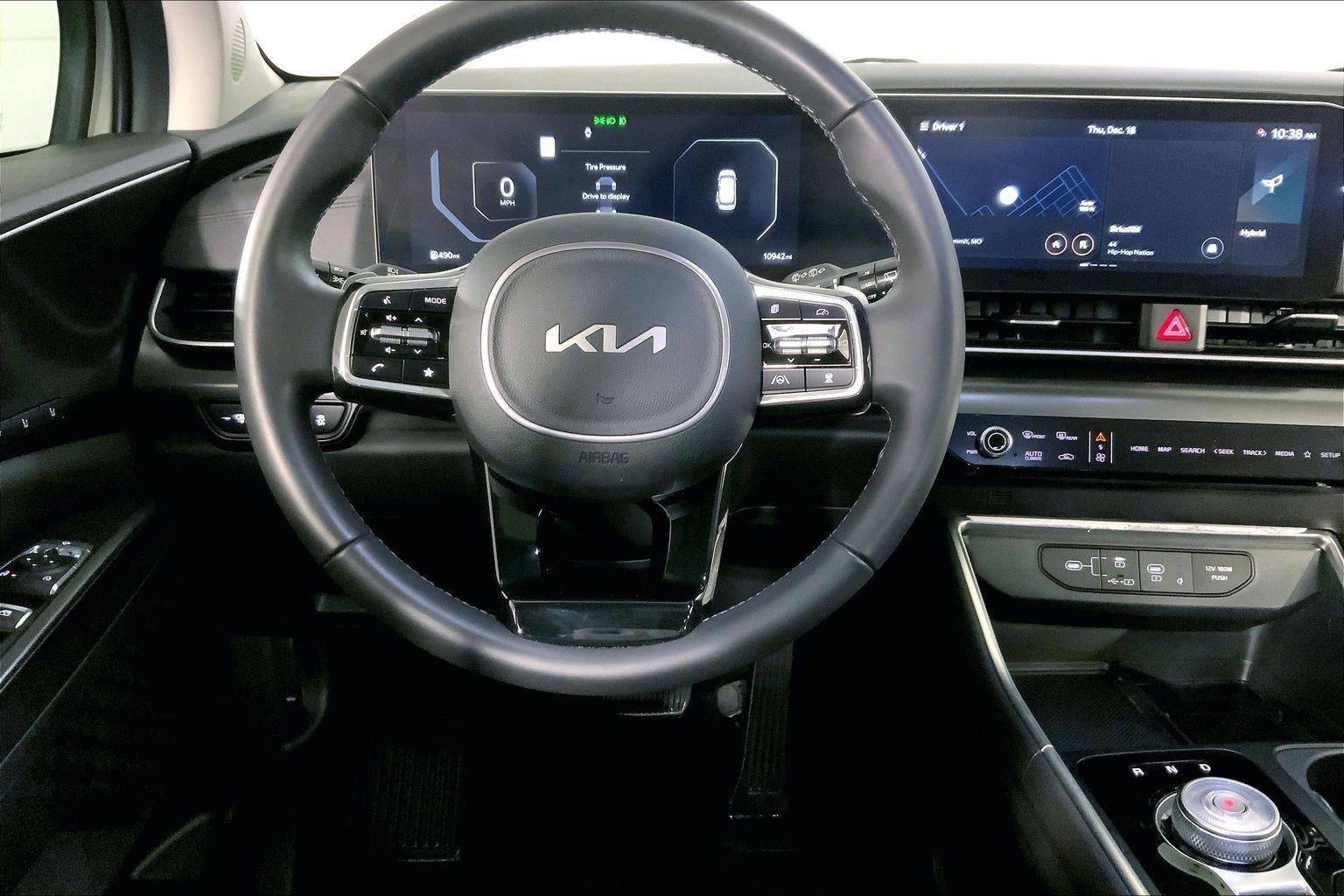 2025 Kia Carnival Hybrid SX