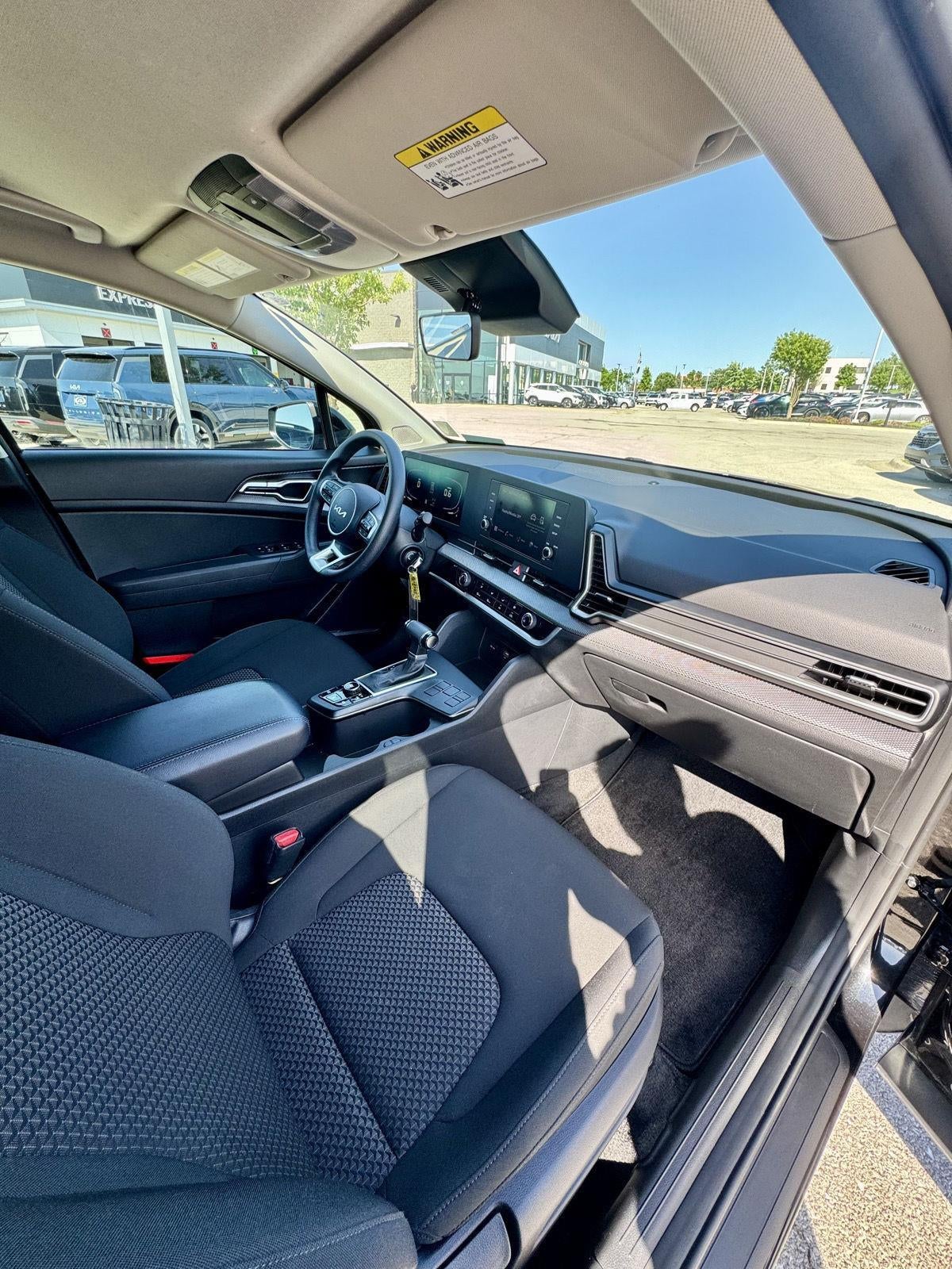 2023 Kia Sportage LX