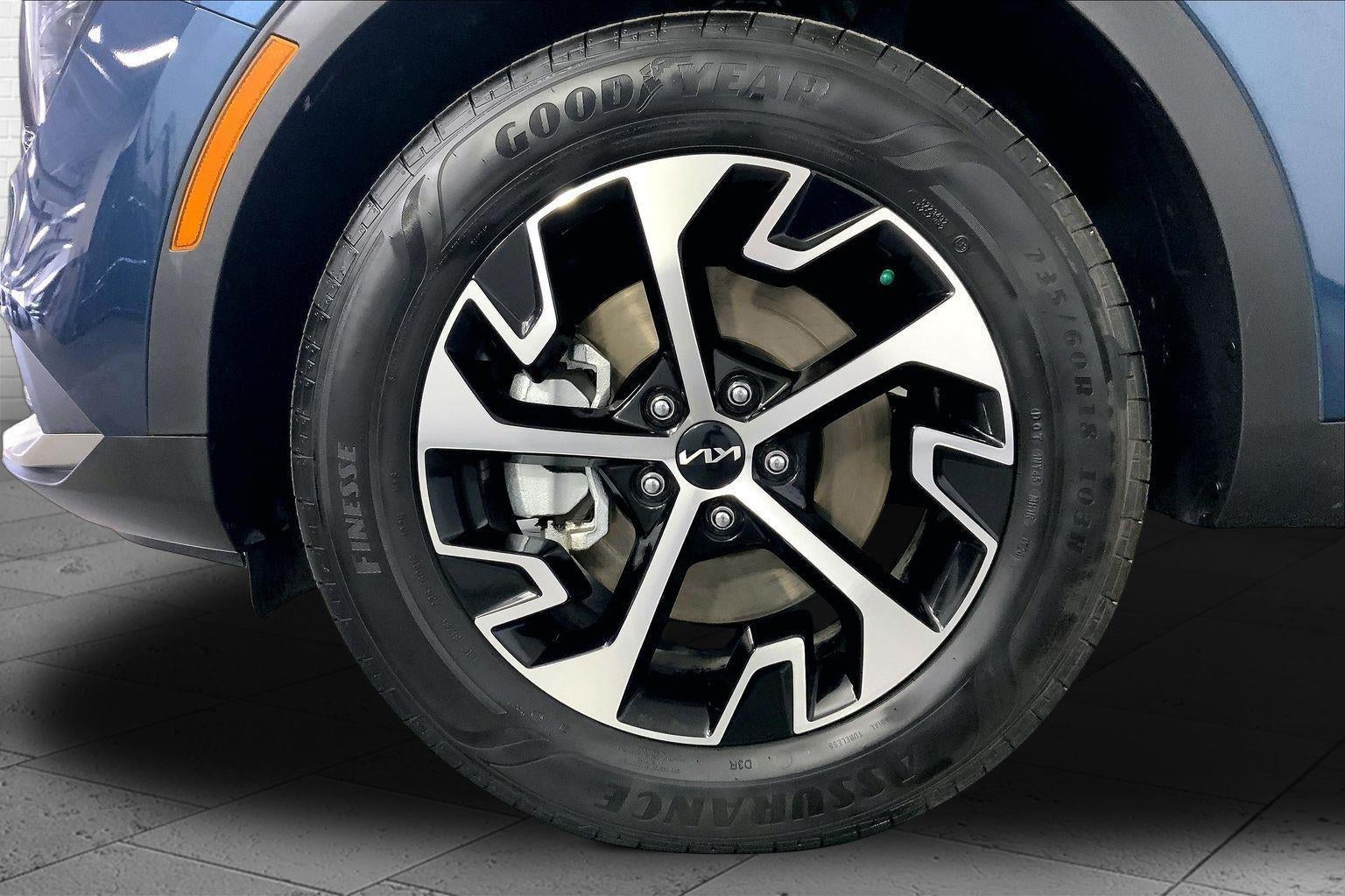 2025 Kia Sportage Hybrid EX