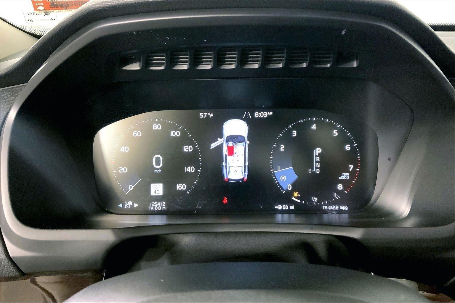 2016 Volvo XC90 T6 Momentum