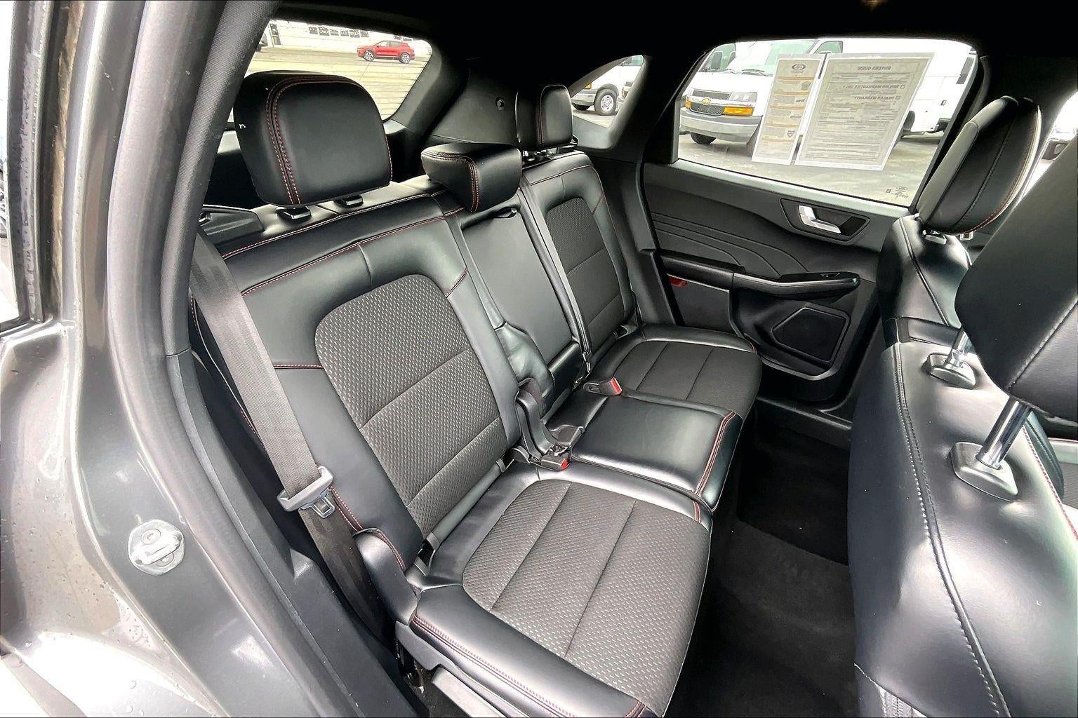 2025 Ford Escape ST-Line