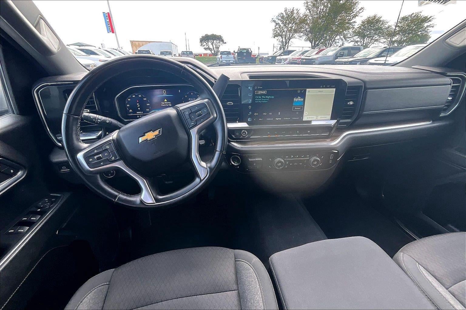2023 Chevrolet Silverado 1500 LT