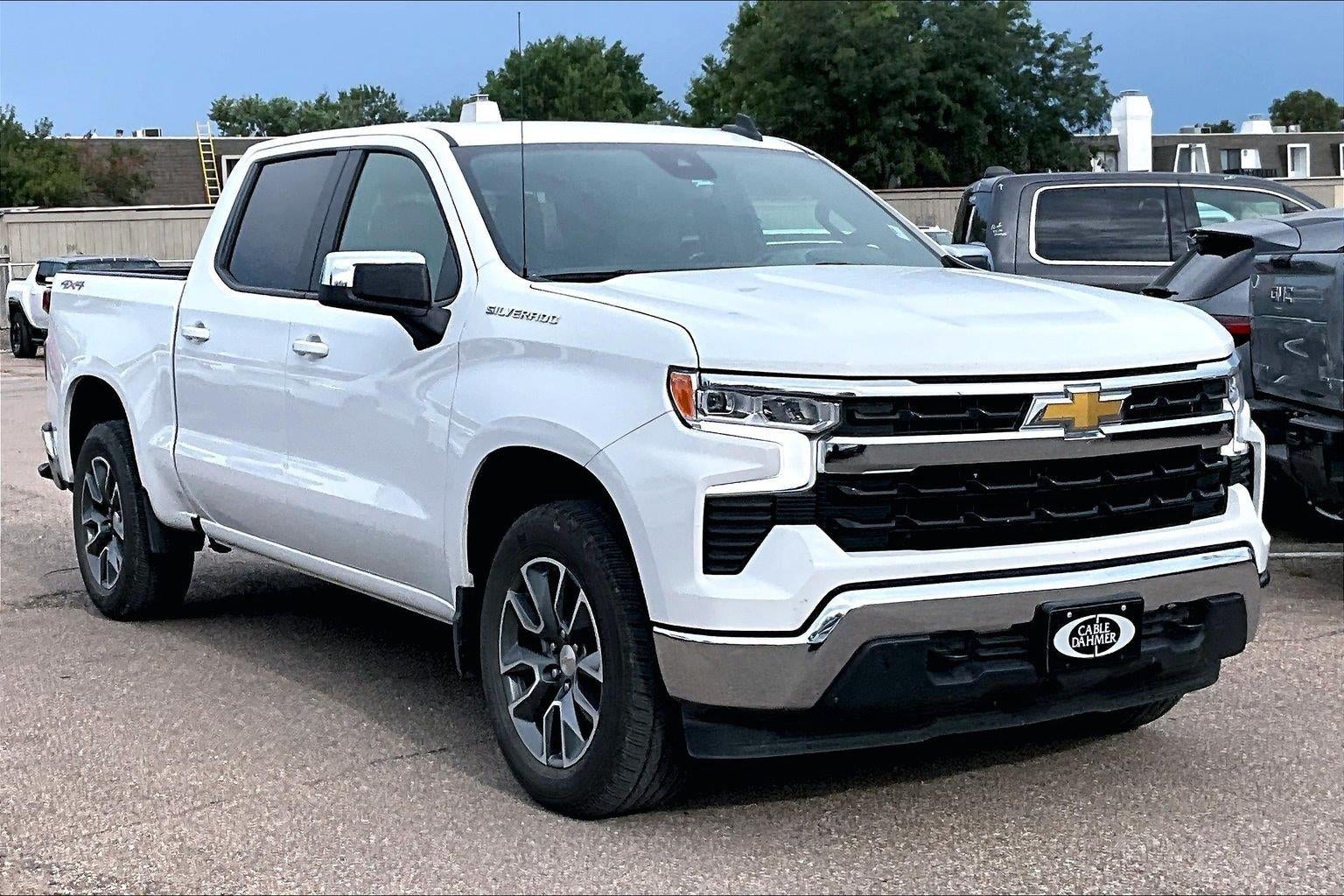 2025 Chevrolet Silverado 1500 LT