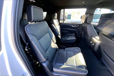 2024 GMC Yukon XL SLT