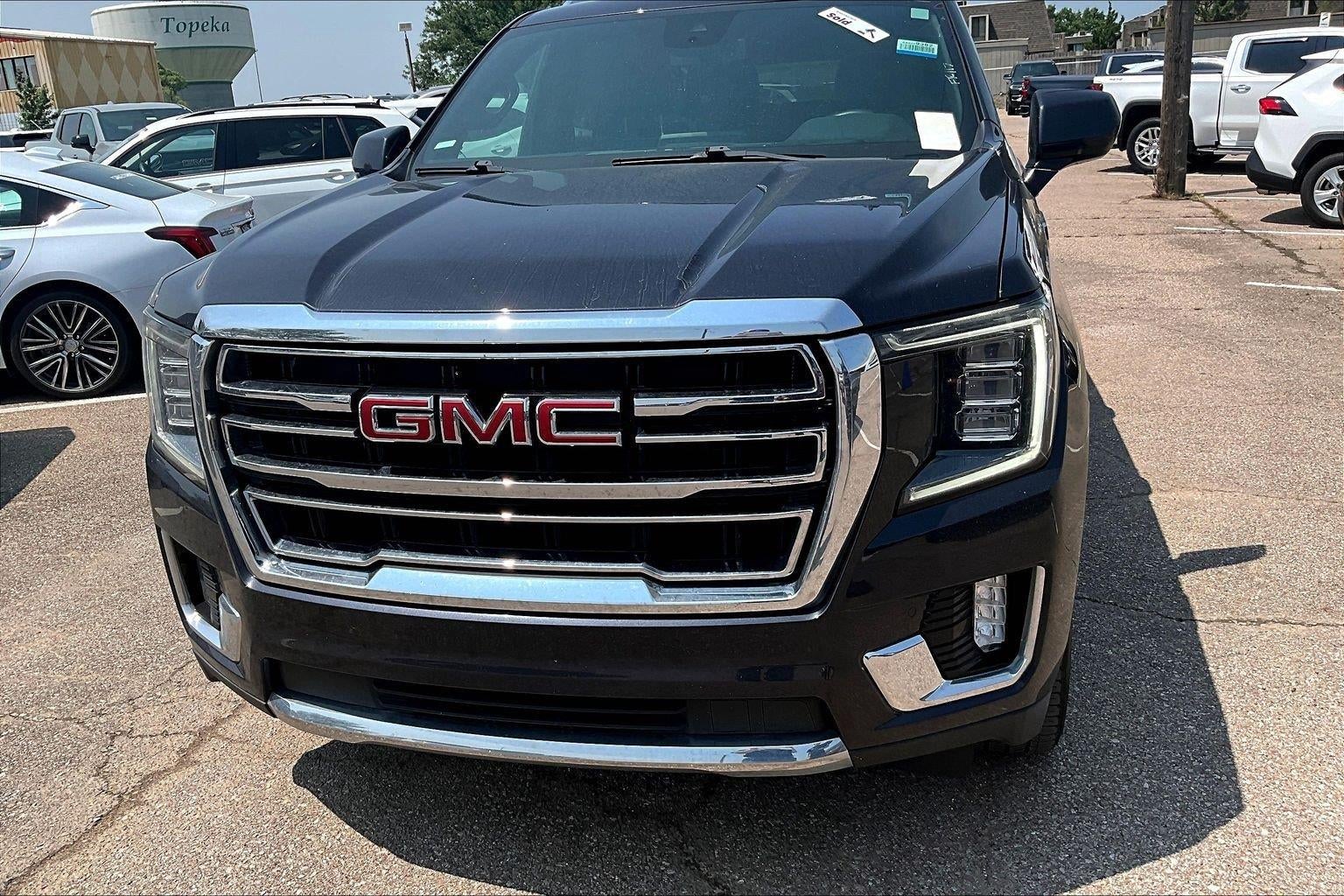 2023 GMC Yukon XL SLT