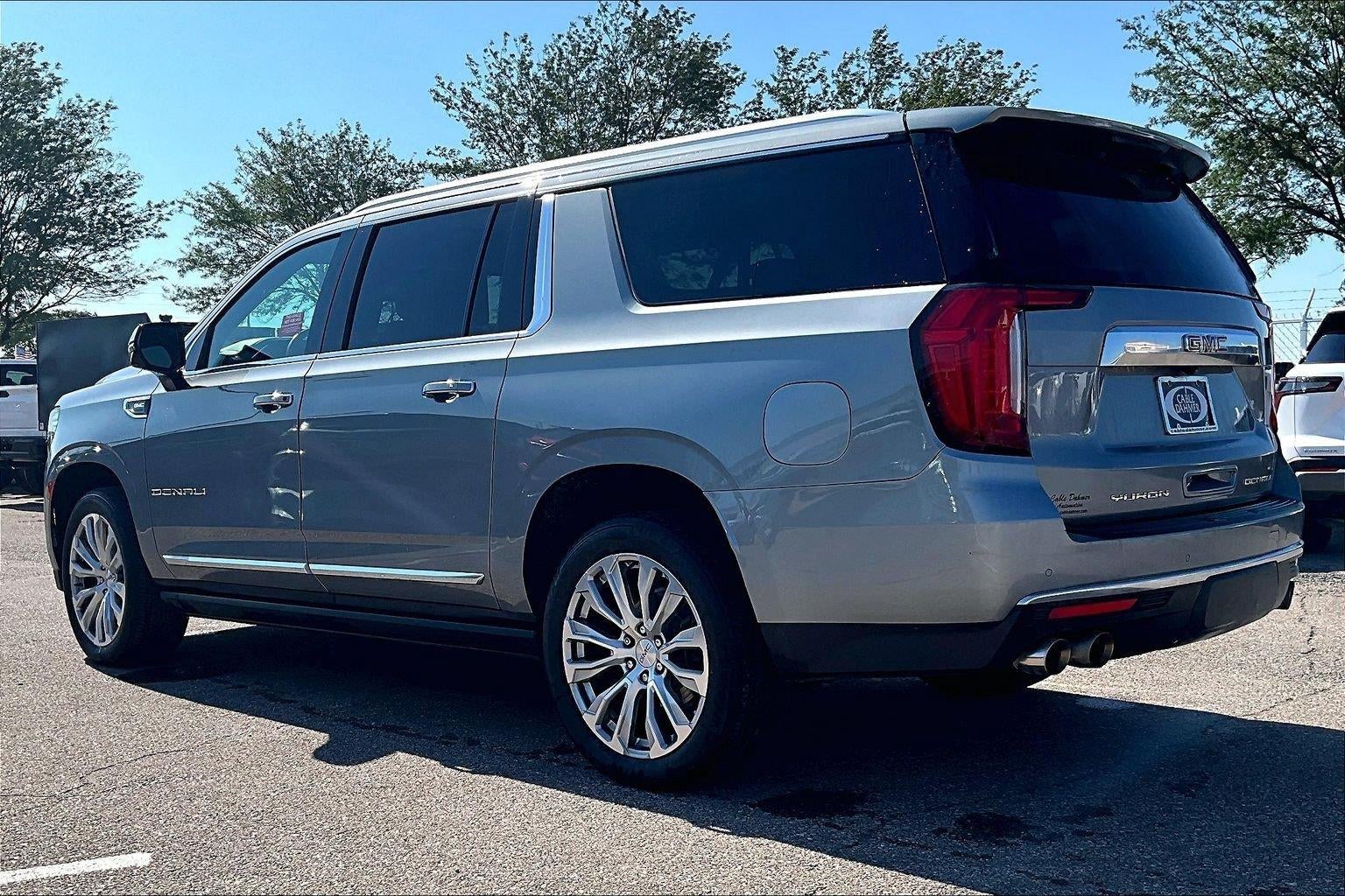 2023 GMC Yukon XL Denali
