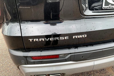 2024 Chevrolet Traverse LT