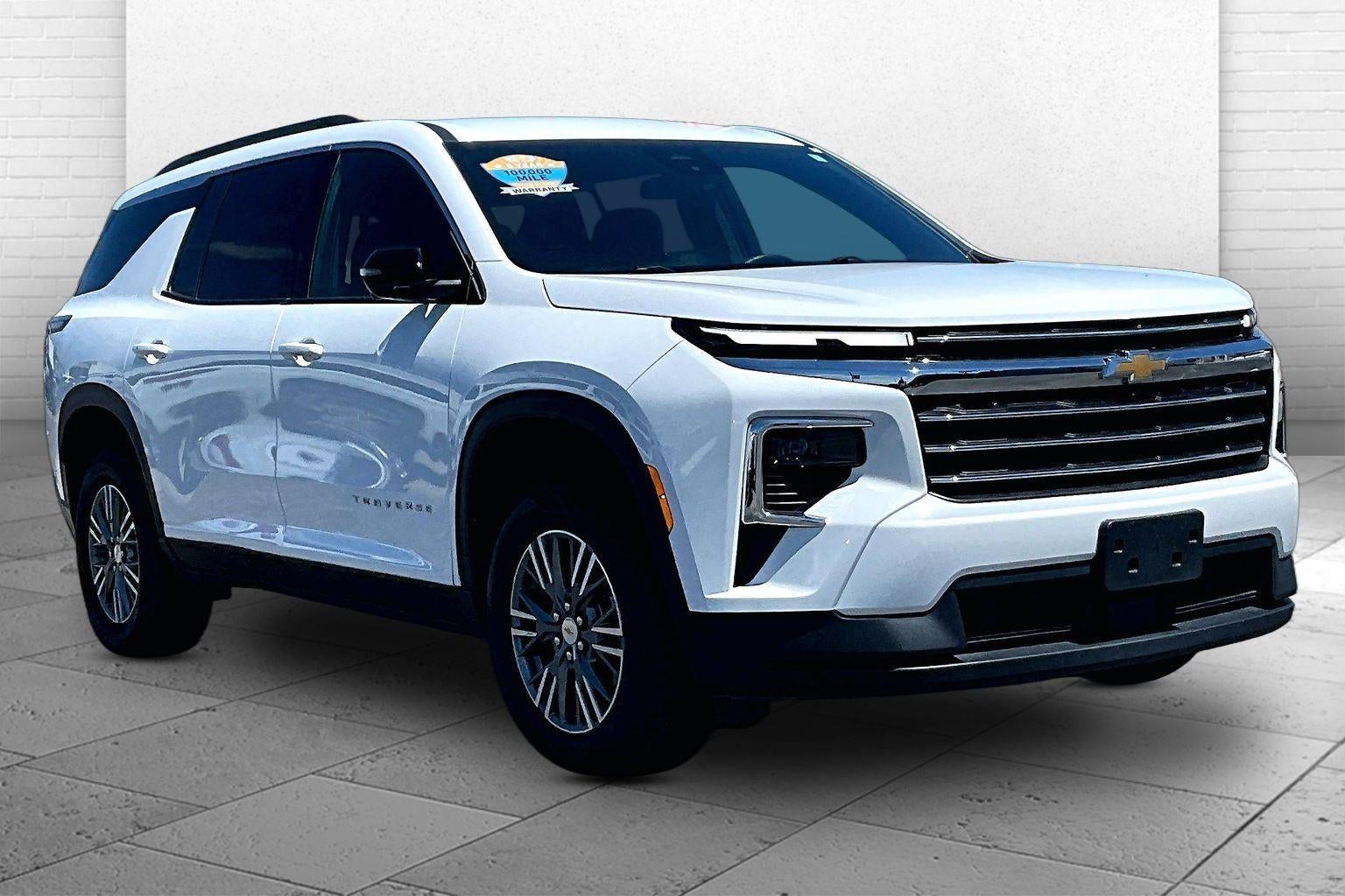 2024 Chevrolet Traverse LT
