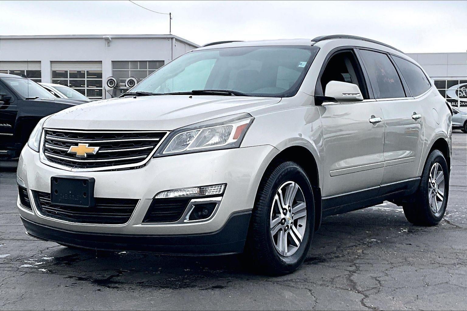 2017 Chevrolet Traverse LT