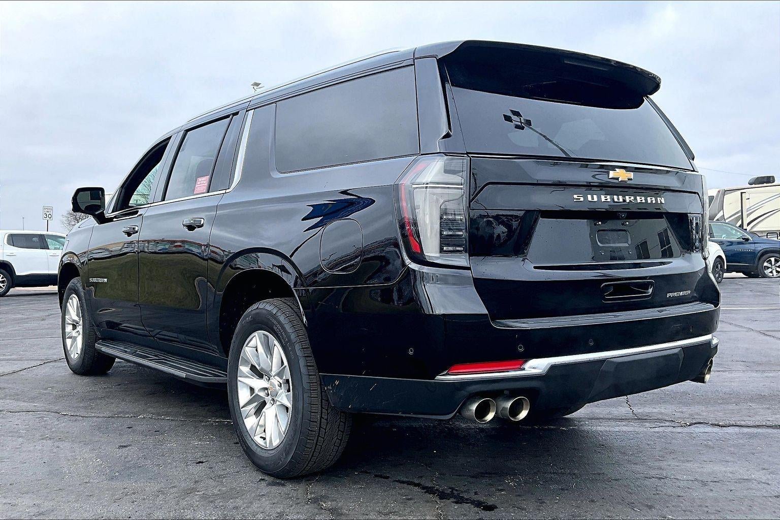 2025 Chevrolet Suburban Premier