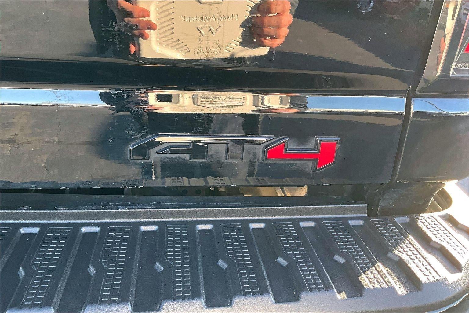 2024 GMC Sierra 2500 HD AT4