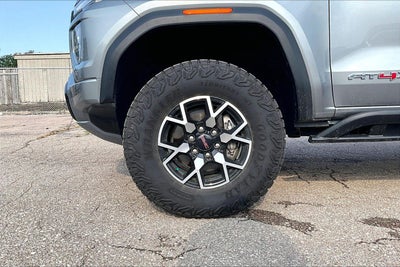 2024 GMC Canyon AT4X
