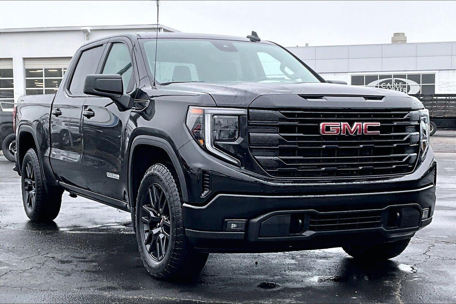 2023 GMC Sierra 1500 Elevation
