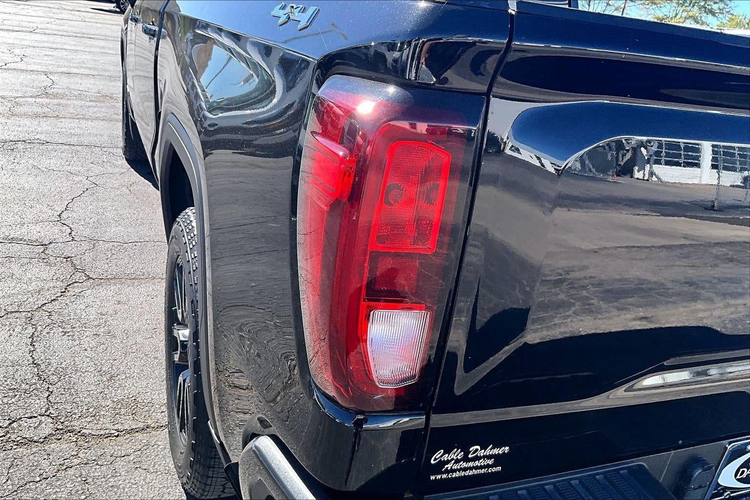2023 GMC Sierra 1500 Elevation