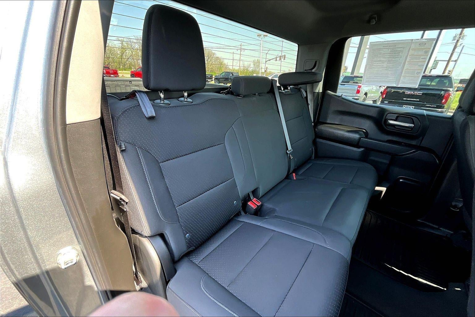 2025 GMC Sierra 1500 Pro