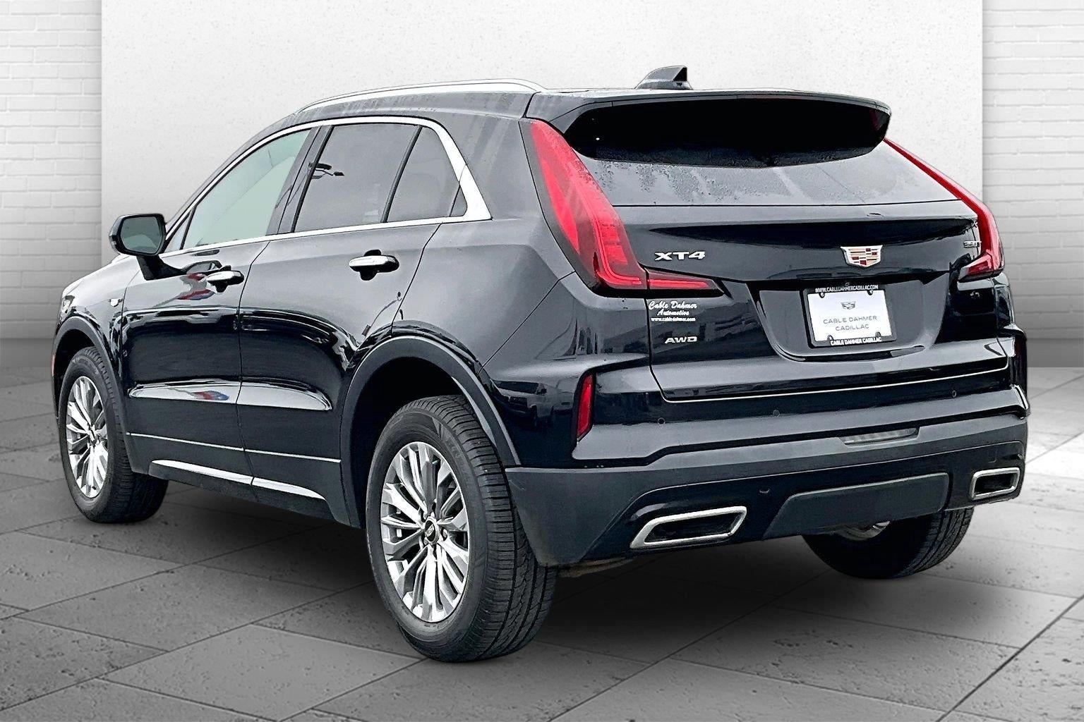 2024 Cadillac XT4 Premium Luxury