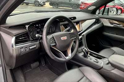 2022 Cadillac XT6 Premium Luxury