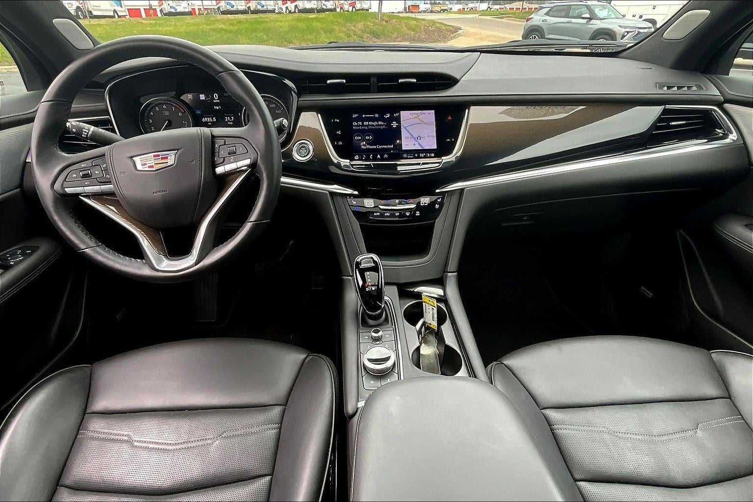 2022 Cadillac XT6 Premium Luxury